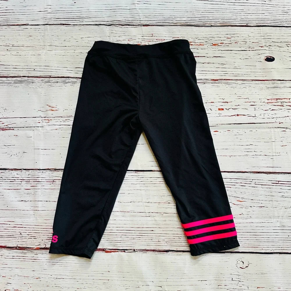 Girls Adidas Black and Pink athletic Leggings! Size 7/8